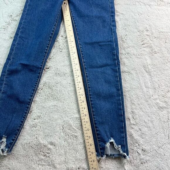 Levis Jeans Womens Size 25 Wedgie Skinny Raw Hem Ankle Button Fly - Picture 9 of 12